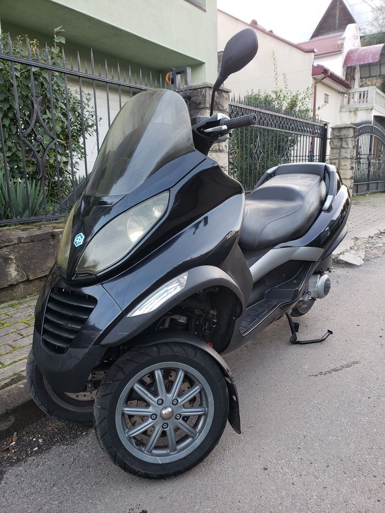 Скутер Piaggio Mp3 125cc