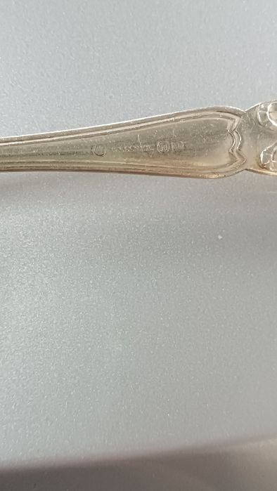 Posrebrzane sztućce Kruppa oraz Wellnera .