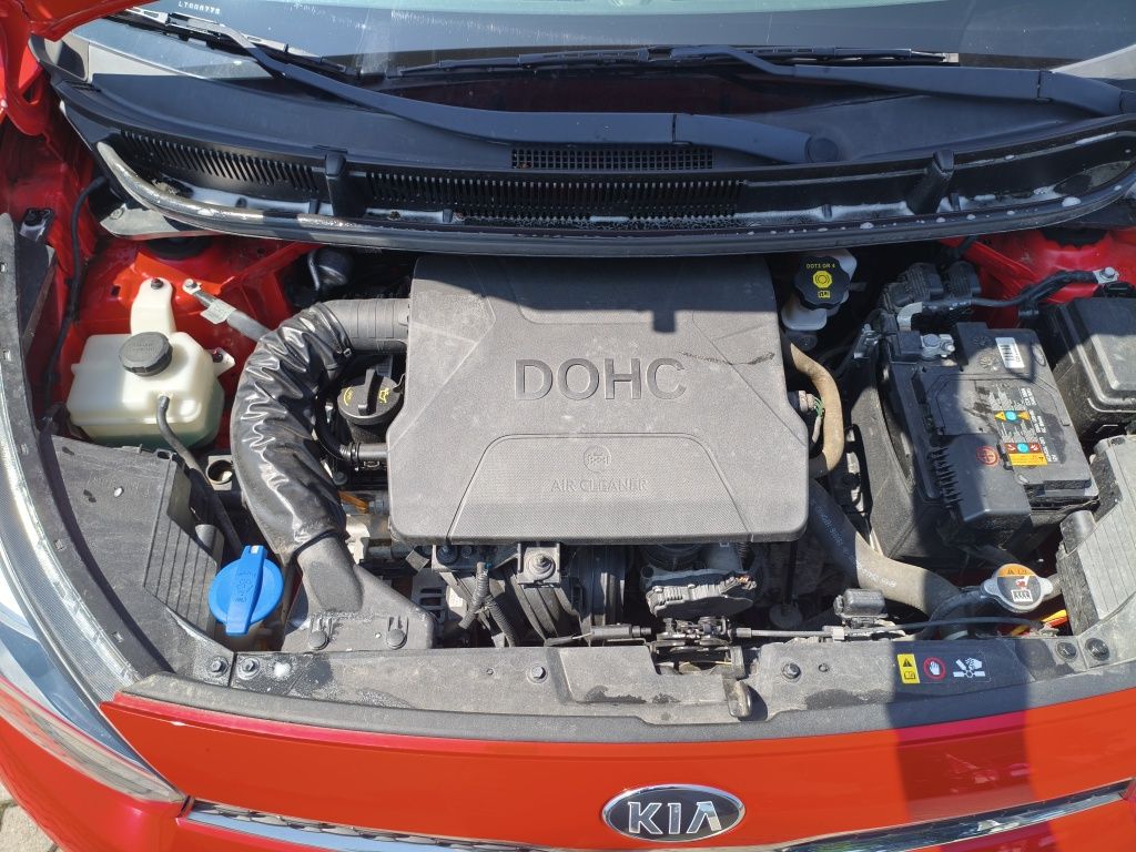 Kia Picanto III 1.0B 67KM Tablet, Kamera