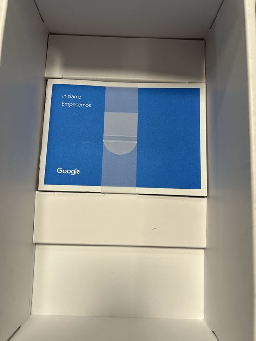 Google Nest Audio Novo - Caixa Aberta