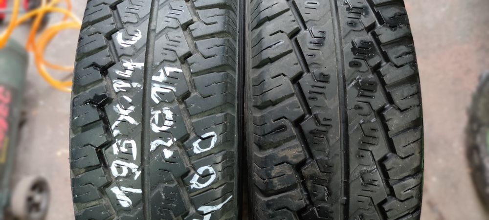opony zima 195x14C HANKOOK 2szt 400zł 2014r