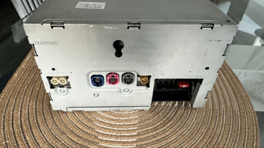 Mercedes slk r 172 radio