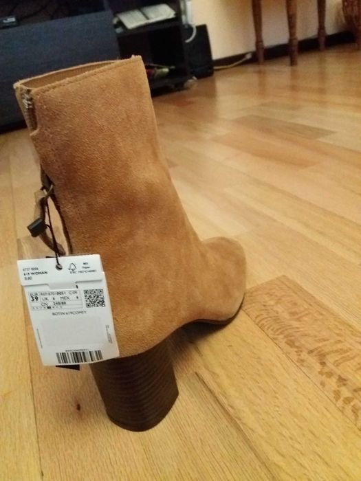 Жіночі напівчеревики, замшеві ботильйони, розмір - 39