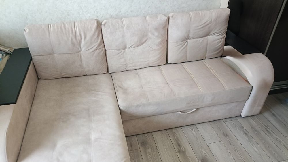 Диван кутовий, терміново,торг