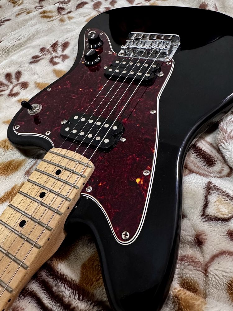 Guitarra electrica mini squier