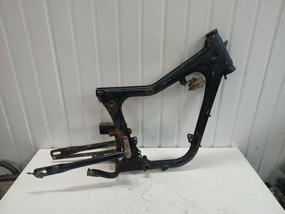 Rama z błotnikiem tabliczka wahacz MZ ts 125 / 150 / 1983r