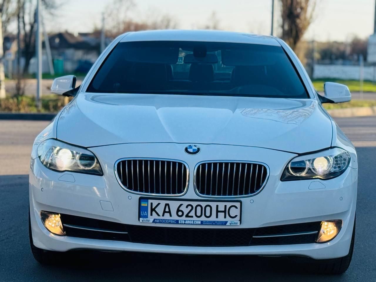 Легковой автомобиль BMW