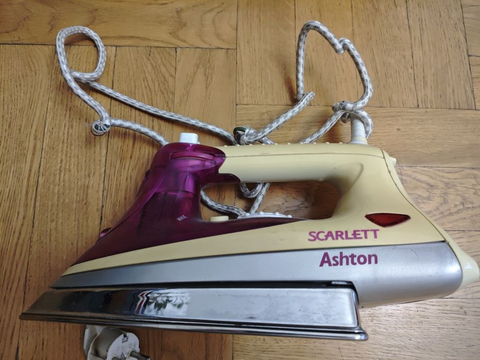 Scarlett Ashton 2200w