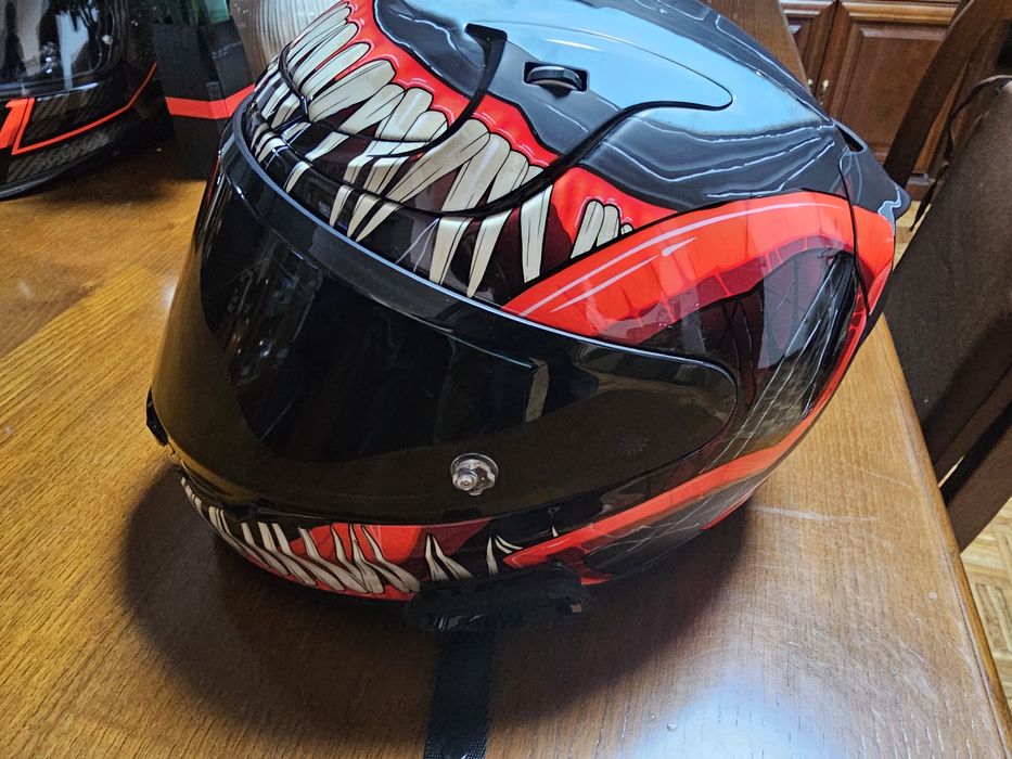 Hjc rpha 12 venom