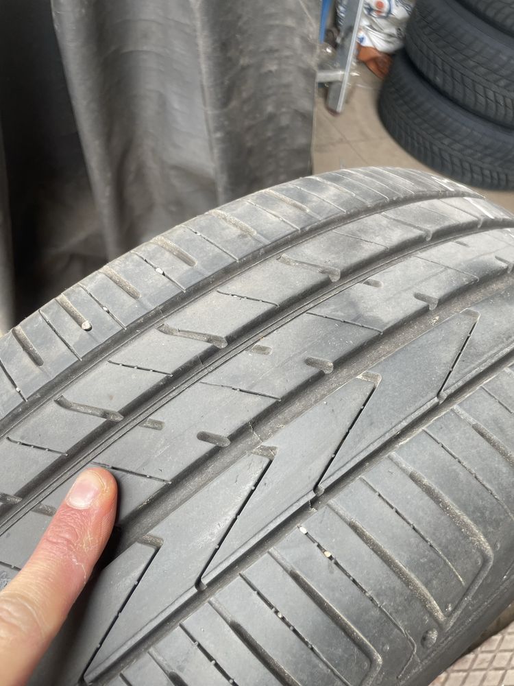 Hankook ventus evo2 suv r18 235/55