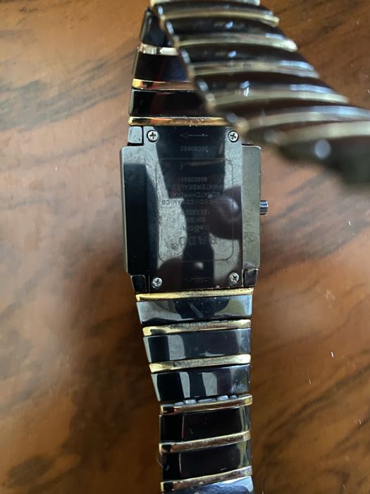 Продам годинник Радо оригінал з керемічним браслетом!!