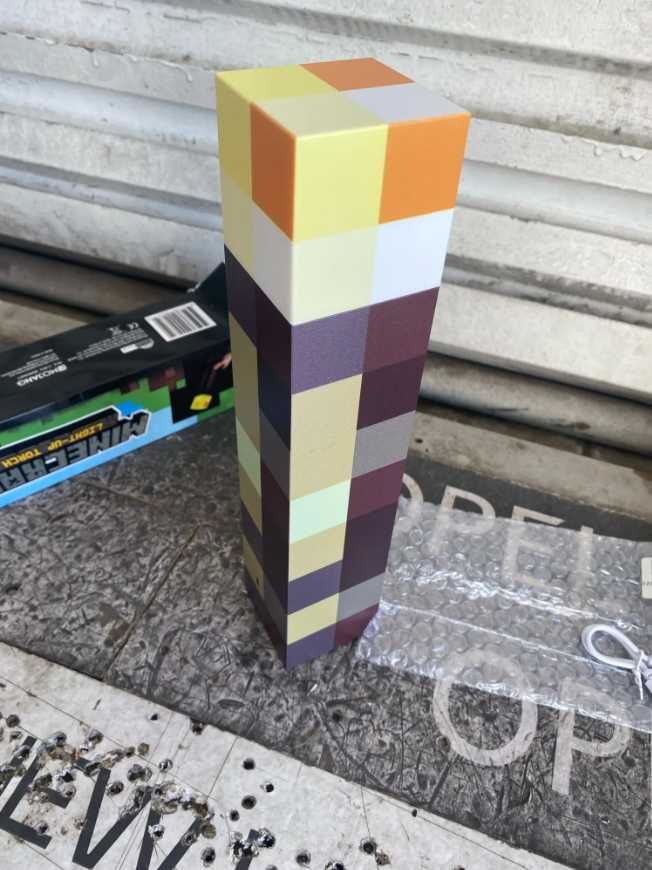 Светильник, лампа, факел в стиле Minecraft