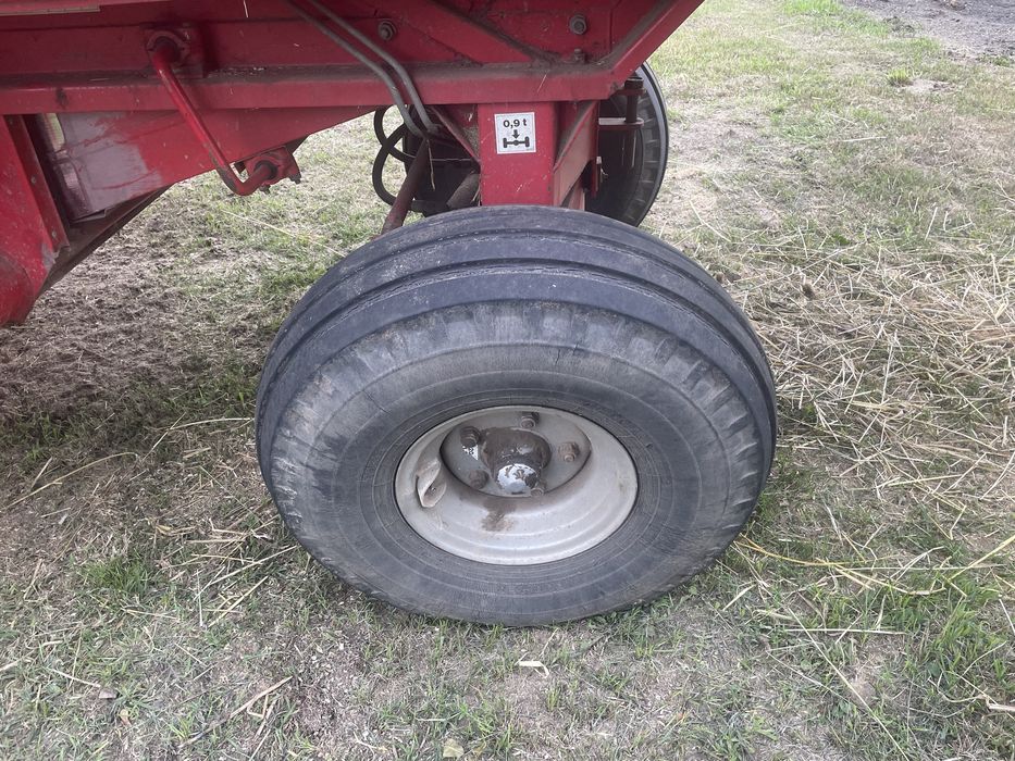 Продам комбайн Massey Ferguson 330