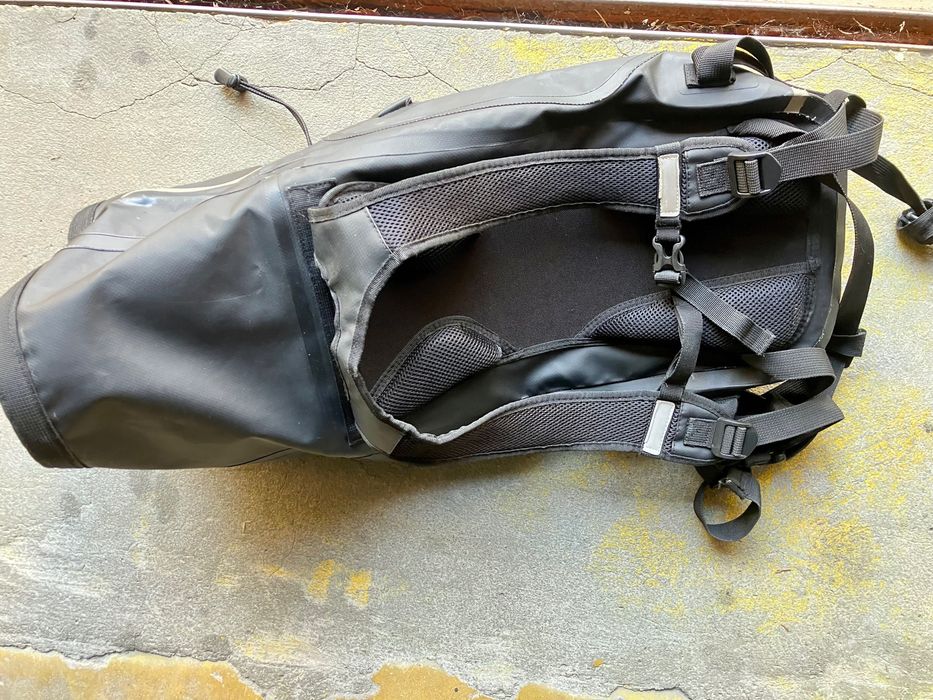 Mala - mochila impermeável