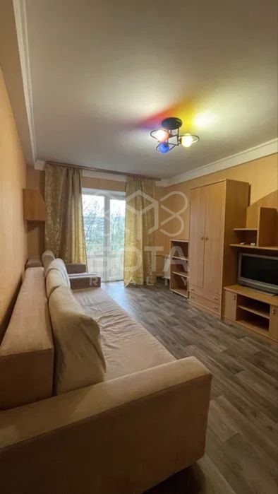 Чудова 2к. квартира, Березняки, вул. Тичини 19