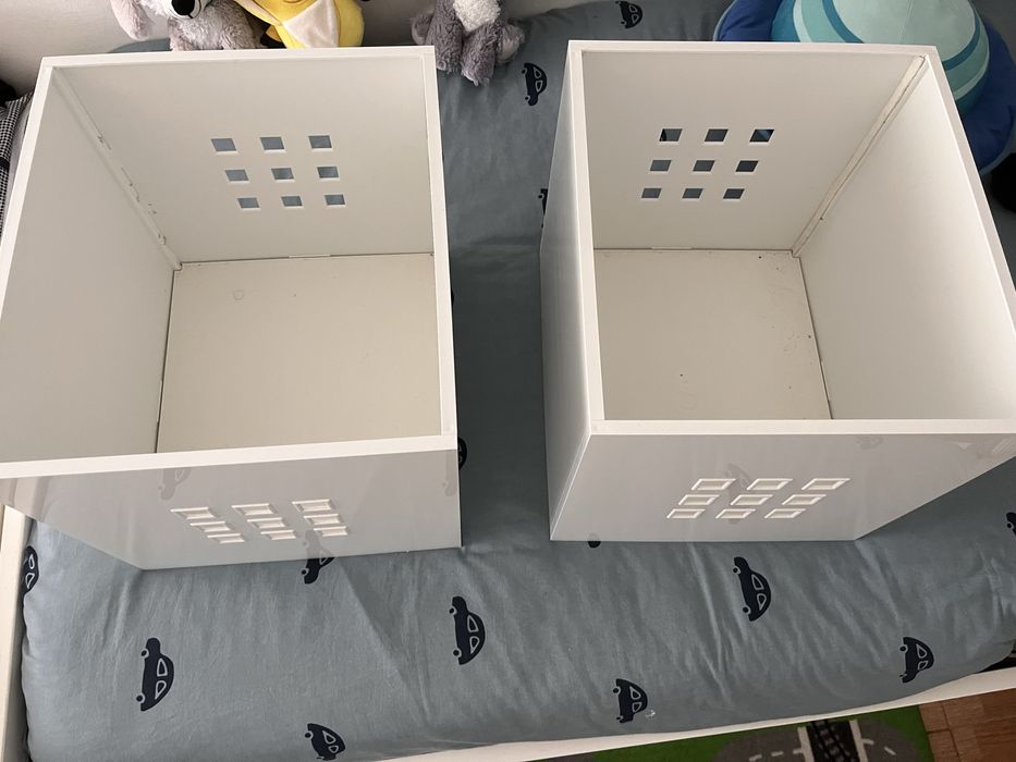 2 caixas ikea kallax
