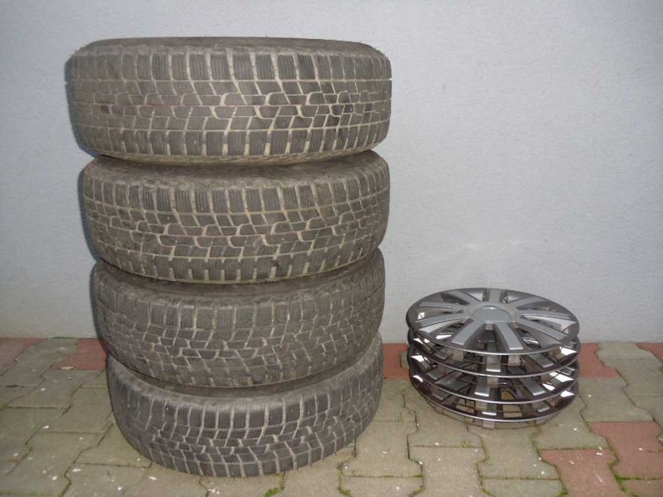 felgi R15 5x110 plus opony zimowe , kołpaki