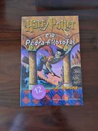 Livro Harry Potter e a PEDRA FILOSOFAL -NOVO