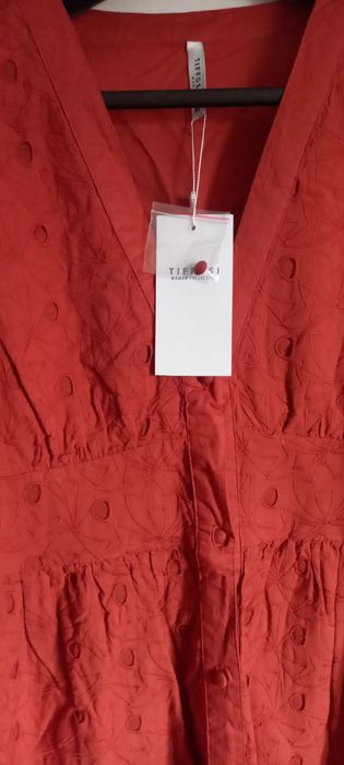 Vestido novo, comprido, bordado, cor de tijolo, M/38 - Tiffosi