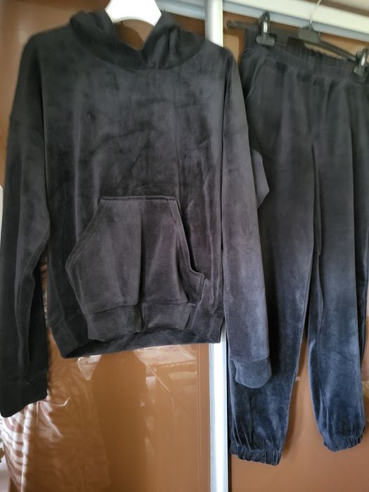 Костюм велюровый/ утеплённый/ отличное состояние