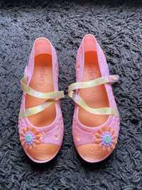 Sandałki dla dziewczynki skechers