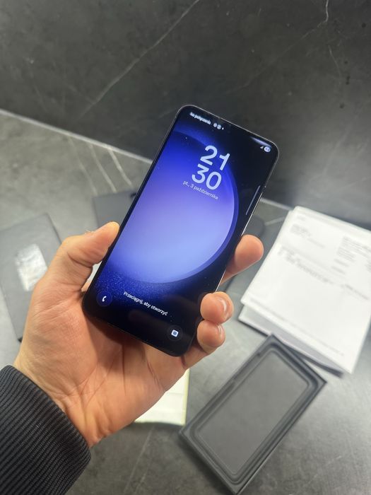 Samsung S23 - 128gb - czarny - stan idealny - komplet faktura i parago