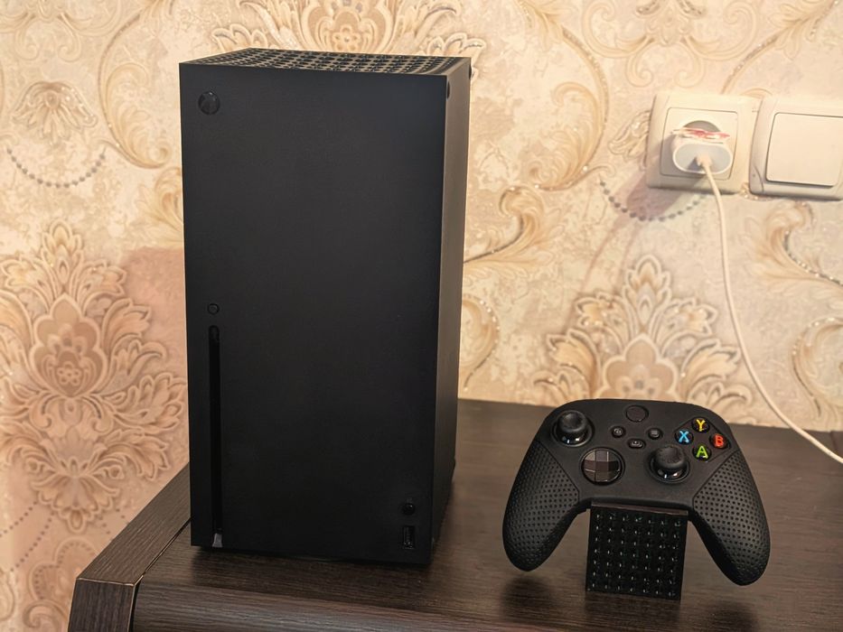 Продам Xbox series X
