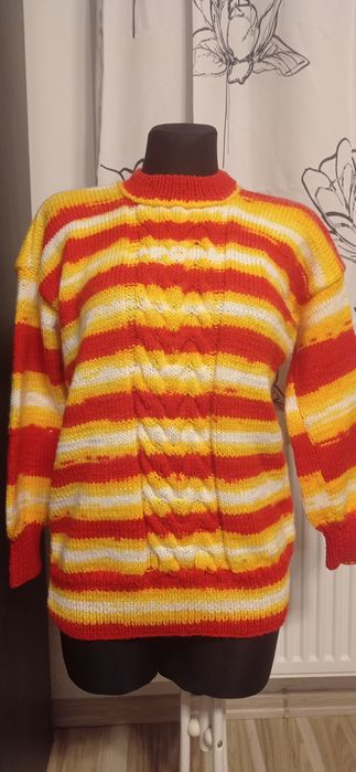 Sweter wełniany handmade-M/L NOWY
