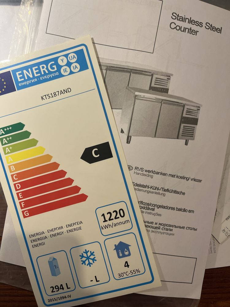 Balcão refrigerado ECO - impecável - com 3 portas