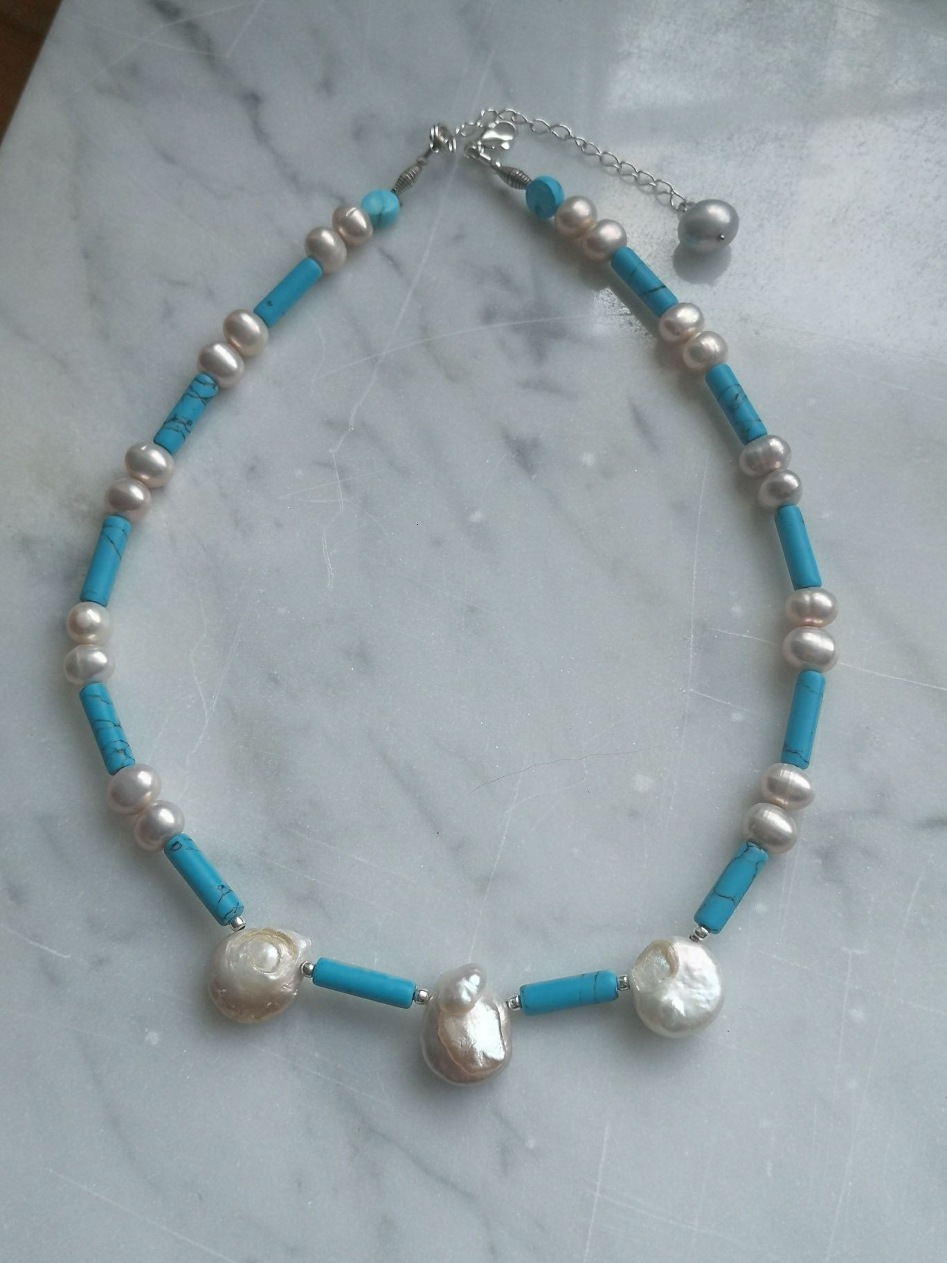 Naszyjnik typu choker z perłami barokowymi