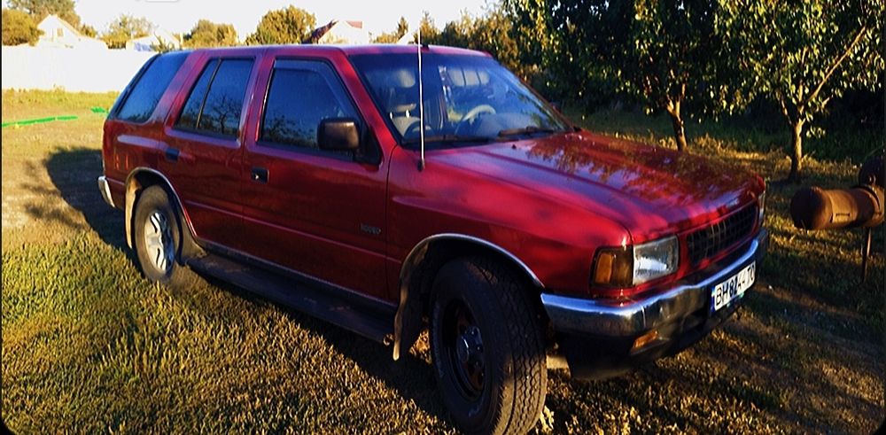 Isuzu rodeo 1994 год