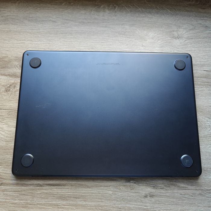 MacBook Air M2 A2681/16GB/1TB/9 cykli + etui