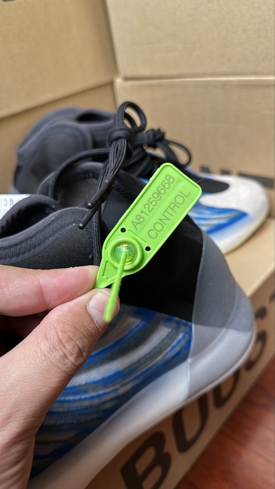 ОРИГІНАЛ 100%! Adidas Yeezy Boost YZY QNTM QWANTUM GZ8872 всі розміри!