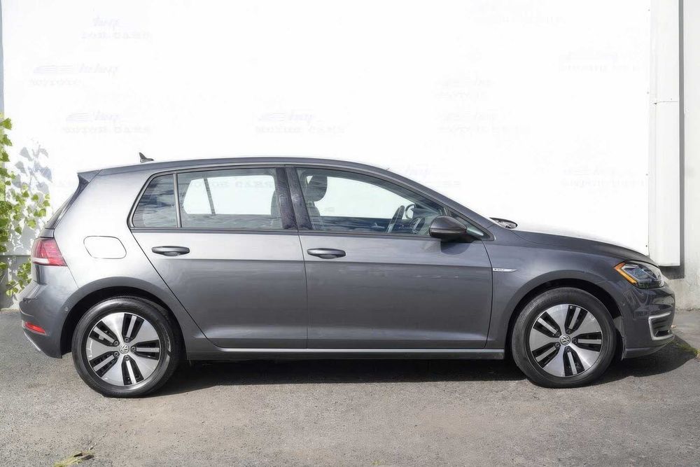 Volkswagen e-Golf SEL Premium      2019
