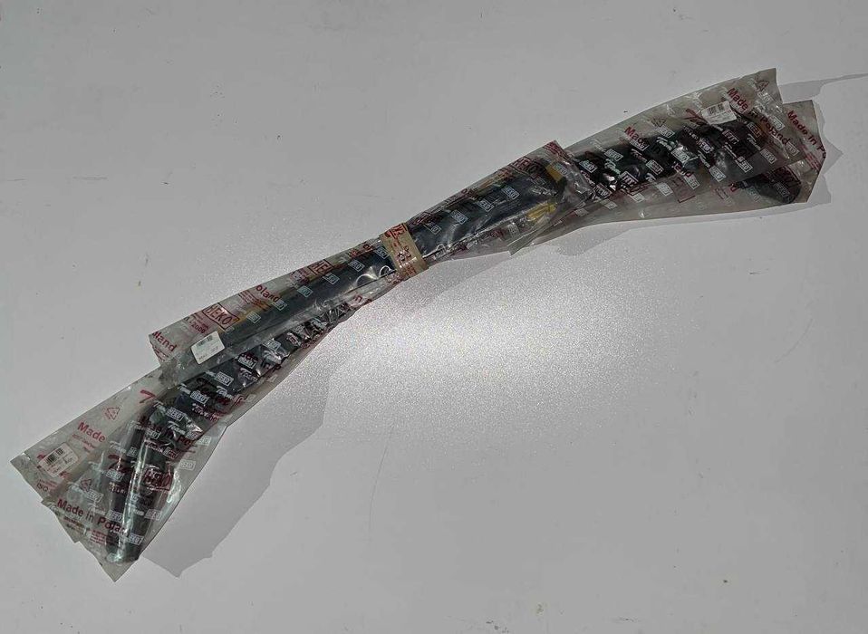 Вітровики вставні Mazda 3 HTB (2003-2008) Heko Team нові 4 шт