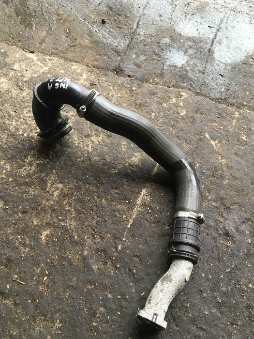 Insignia A LIFT 2.0 cdti 170 km Przewód Wąż Rura turbo intercooler