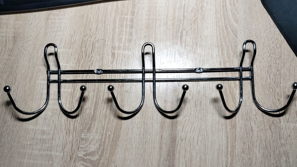 Вешалка в ванную