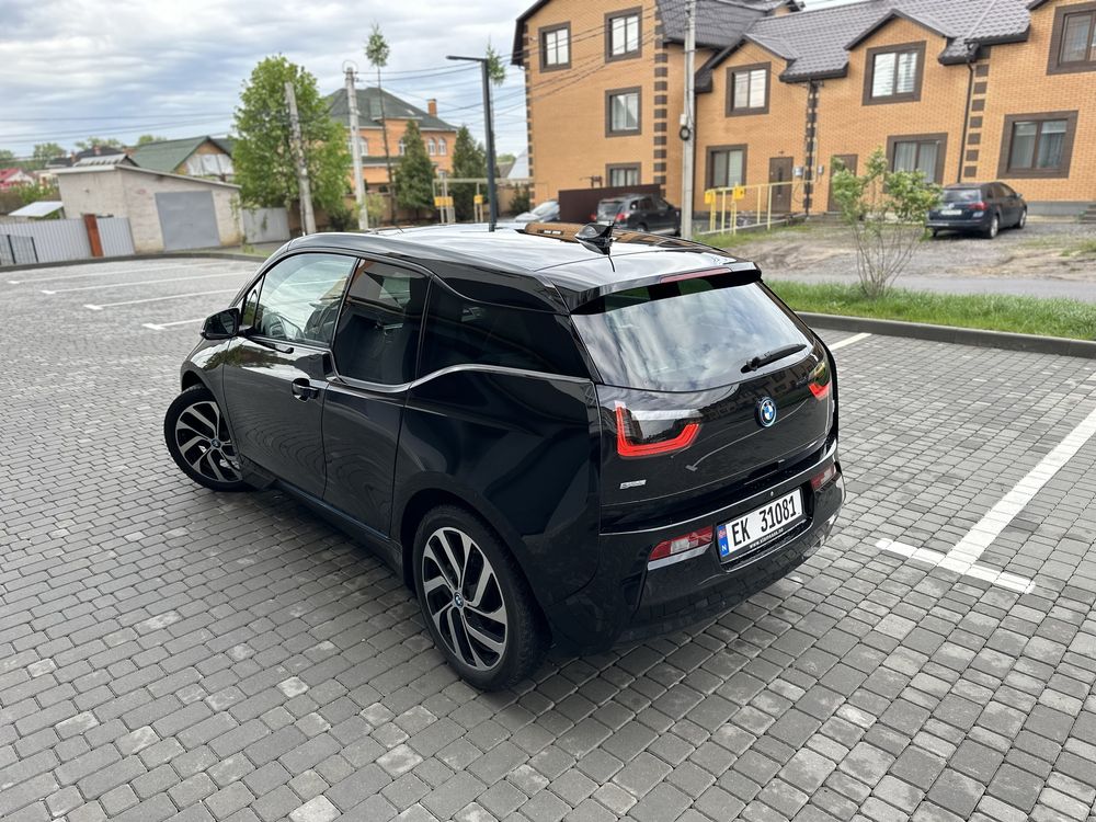 Bmw i3 33.2kw 2017рік макс запас 250км