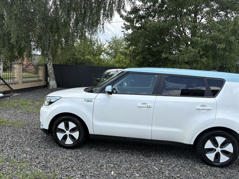 Kia Soul EV 2016