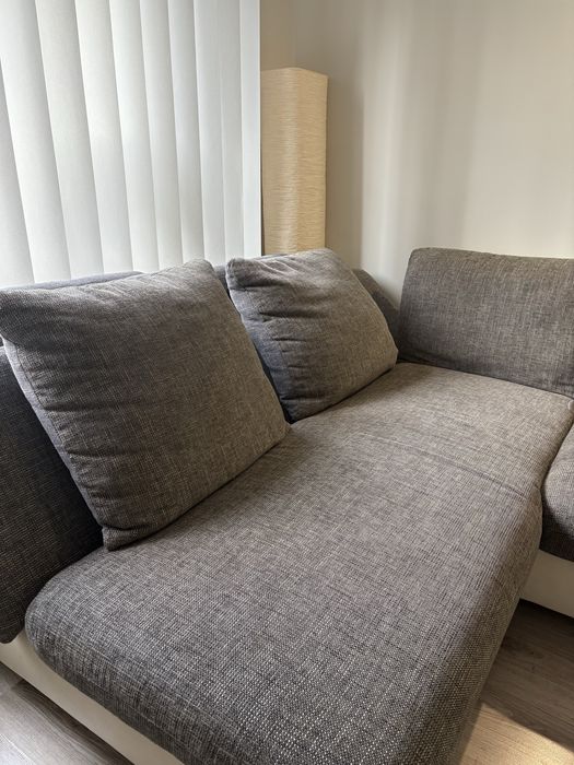 Szara kanapa narożnik sofa w dobrym stanie z funkcją spania