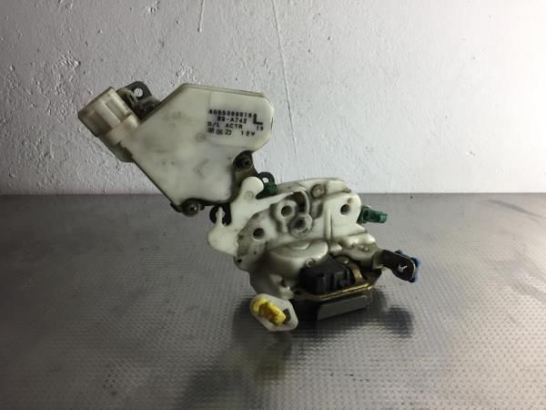 Fechadura / fecho porta frente esquerdo NISSAN Almera I Hatchback (N15