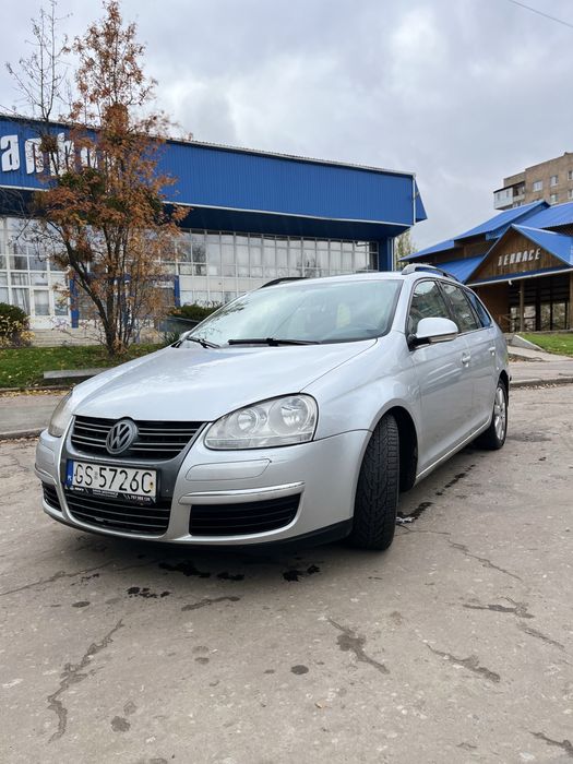 Volkswagen Golf V