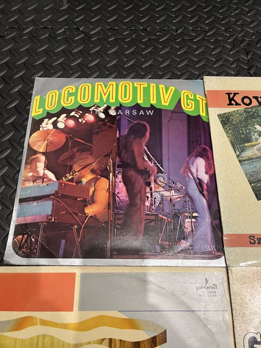 Zestaw 11-tu płyt winylowych. Muzyka rozrywkowa i rockowa