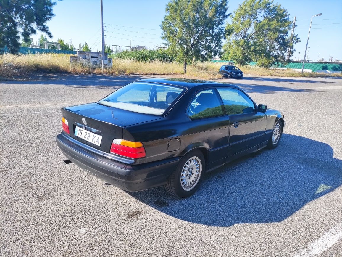 BMW E36 318is Coupe - Motor Impecável, Pronto a Rolar!