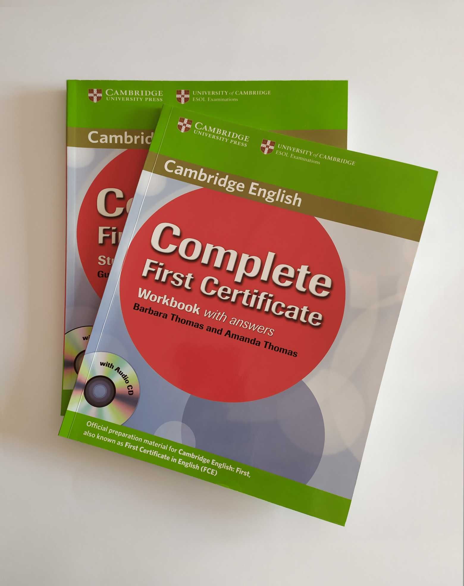 Manual de Inglês e Livro de Exercícios (Cambridge First Certification)