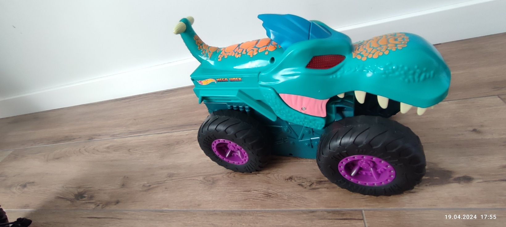 Auto Mattel Hot Wheels Pożeracz Aut Mega Wrex
