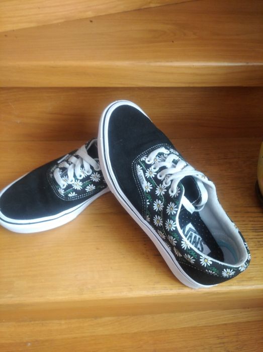 Оригинальные кеды VANS 40 р .