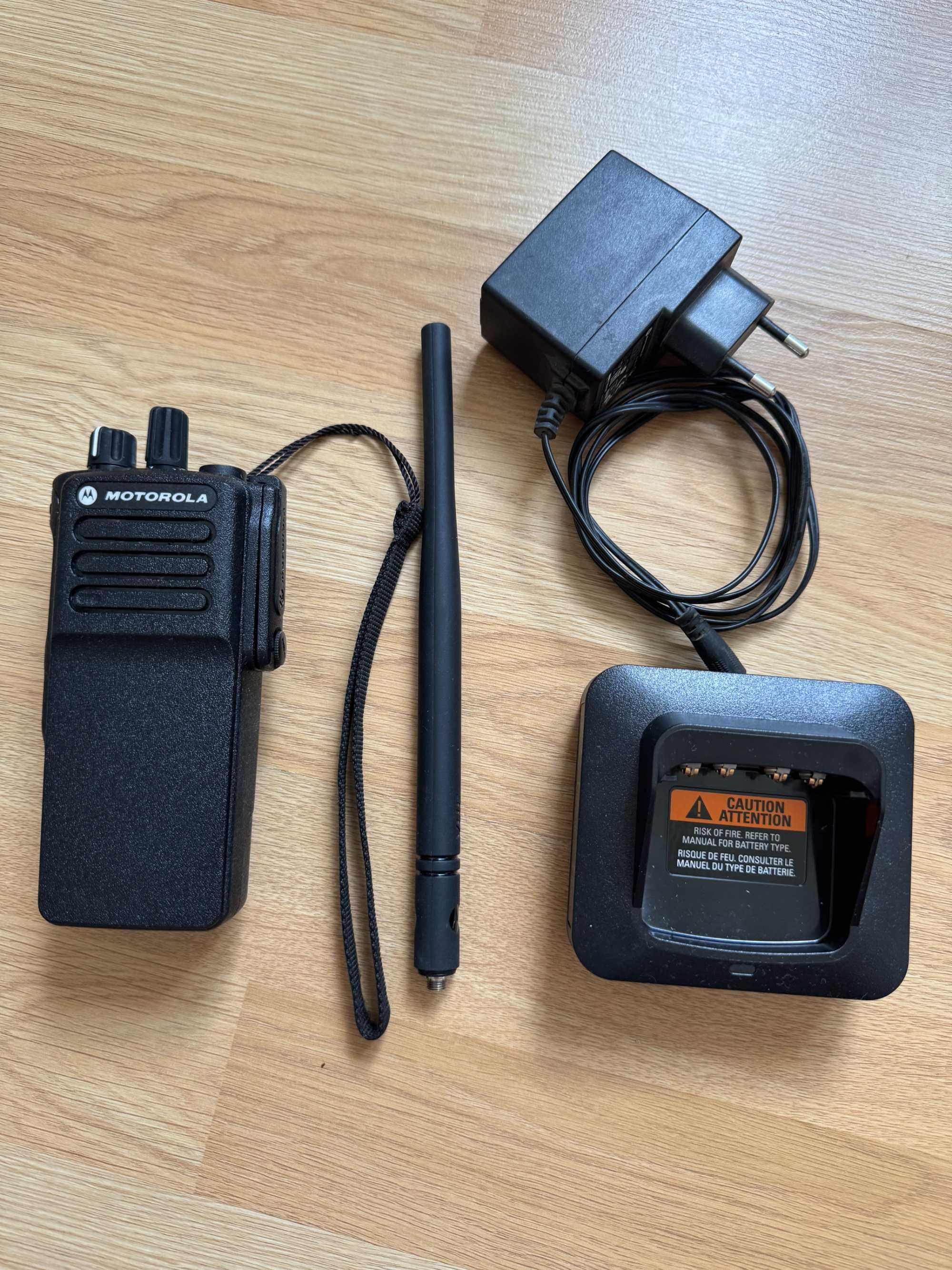 Радіостанція Motorola DP4400e потрібна прошивка заблокована