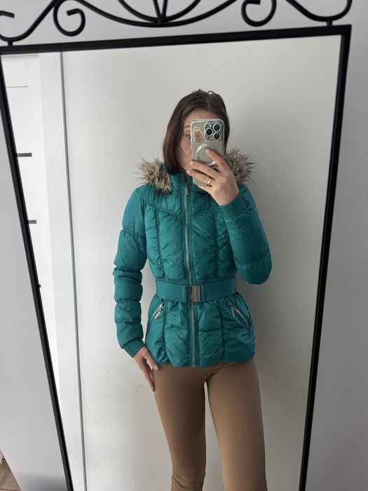 Kurtka pikowana piękny kolor z paskiem H&M