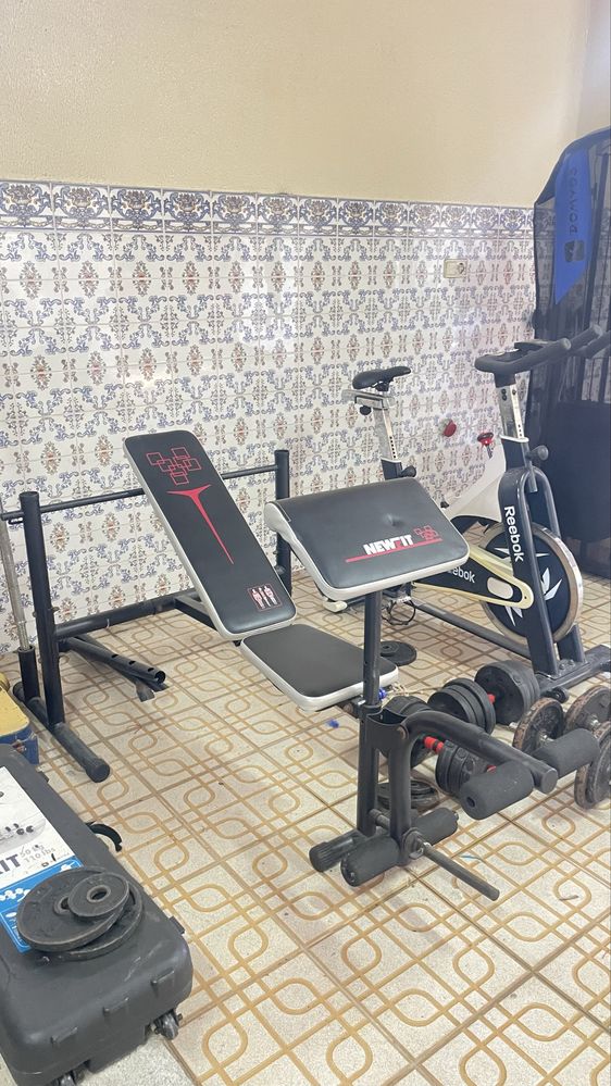 Equipamentos de musculação